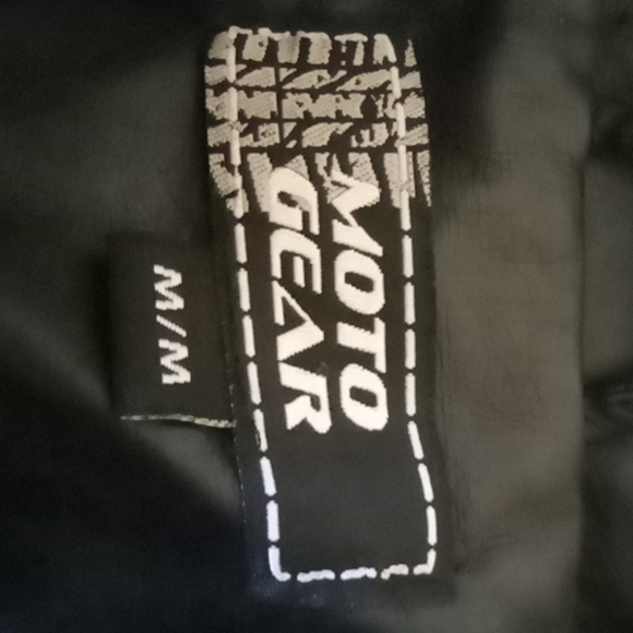 Leather jacket (female) - Picture 3 of 3